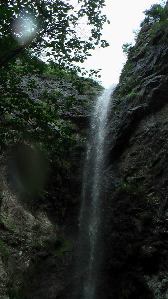 雁山有瀑甲天下(图17)