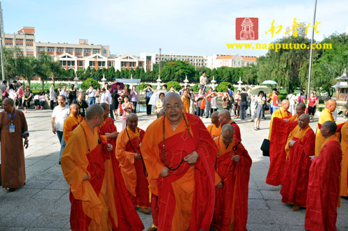 第二届海峡论坛闽台两地佛教界祈福法会在南普陀寺举行(图8)