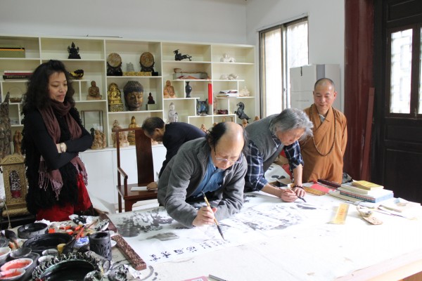 上海文史研究馆原馆长吴孟庆先生一行到温州雁荡山能仁寺拜访了法大利尚(图8)