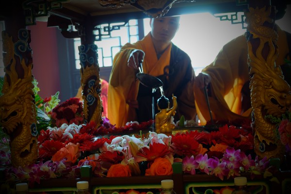 丁酉年四月初八，雁荡山能仁寺举行盛大的浴佛节法会(图14)